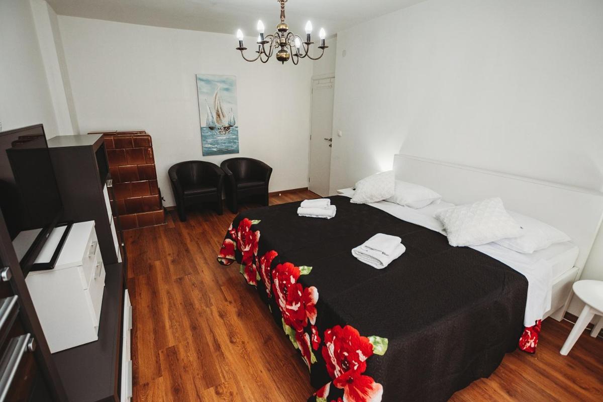 Double And Single S Apartments Zadar Ngoại thất bức ảnh